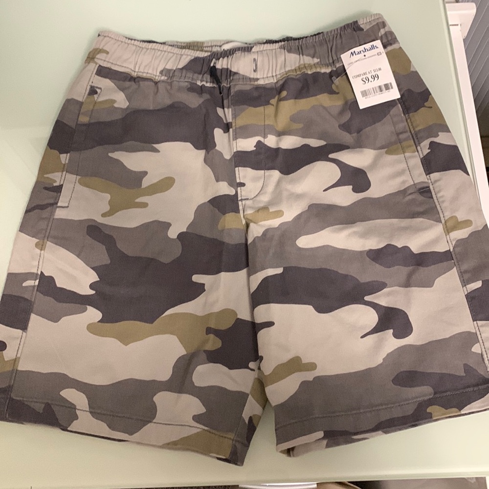 Boys camo pull in shorts